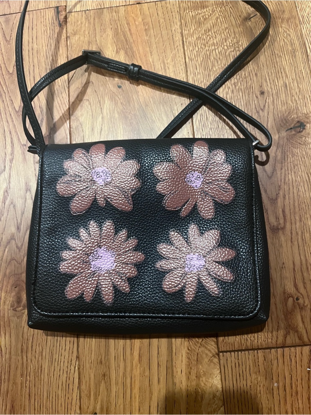 NWOT Black Vera Bradley purse